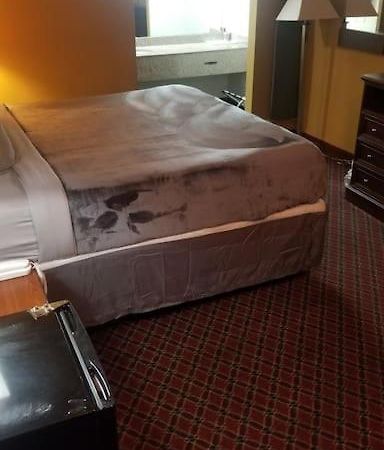 Hotel 2 Queen Beds Hotel Room 106 Wi-Fi Booking Stillwater Eksteriør bilde